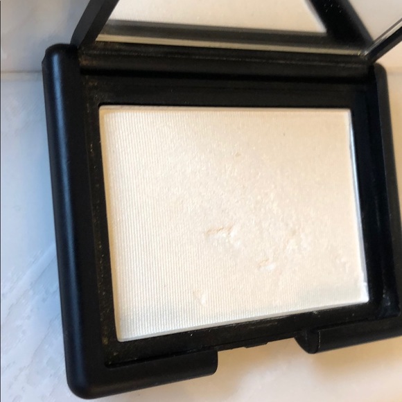 NARS highlighting powder color Albatross - Picture 2 of 4